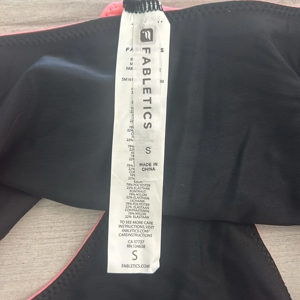 Fabletics coral black